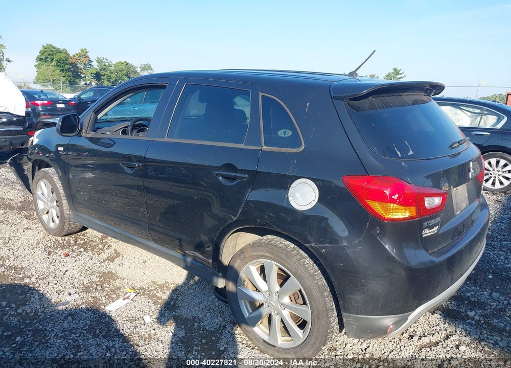 2015 MITSUBISHI OUTLANDER SPORT ES VIN: 4A4AR3AW4FE049768