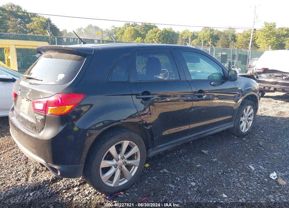 2015 MITSUBISHI OUTLANDER SPORT ES VIN: 4A4AR3AW4FE049768