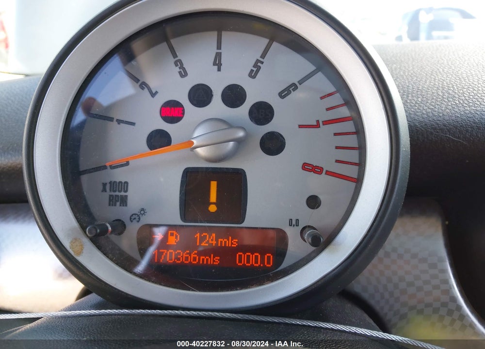 2007 MINI COOPER S VIN: WMWMF73577TT81772