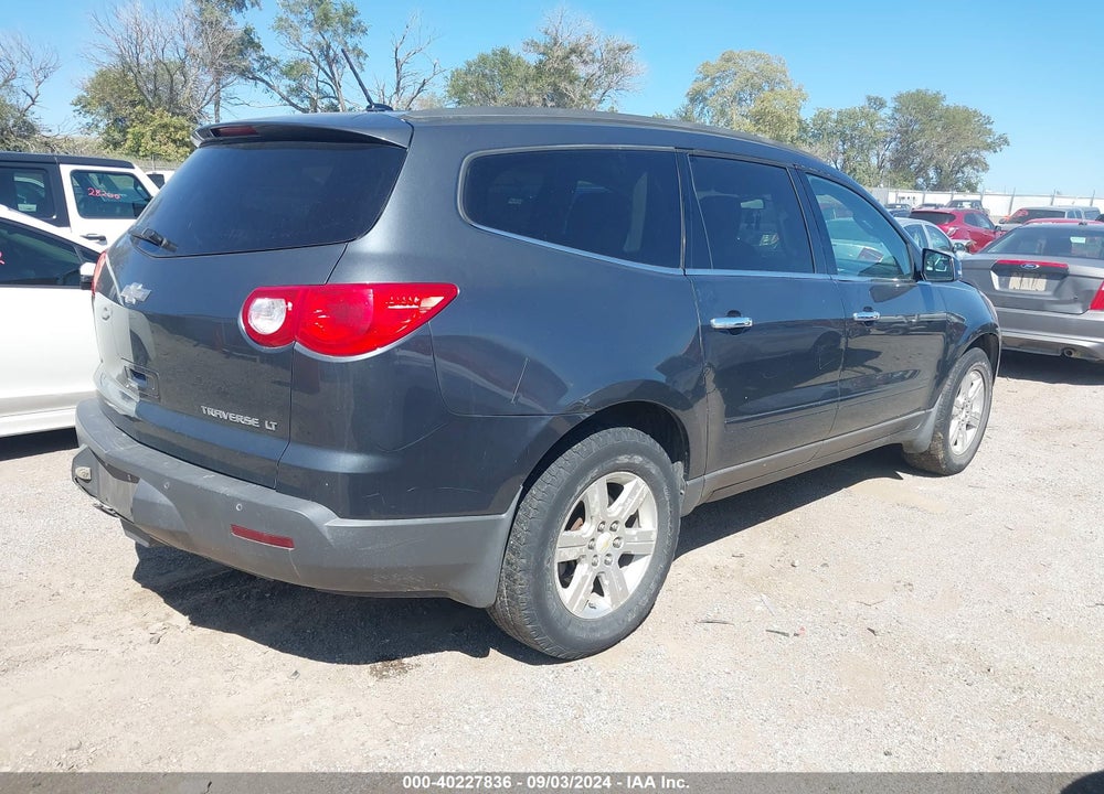 2011 CHEVROLET TRAVERSE 1LT VIN: 1GNKVGED8BJ282892