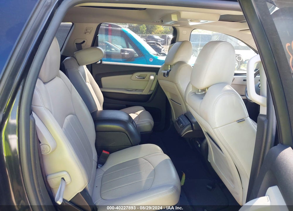 2011 CHEVROLET TRAVERSE LTZ VIN: 1GNKRLEDXBJ266156
