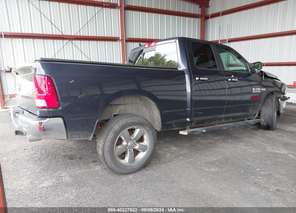 2017 RAM 1500 BIG HORN QUAD CAB 4X4 6'4 BOX VIN: 1C6RR7GT5HS583758