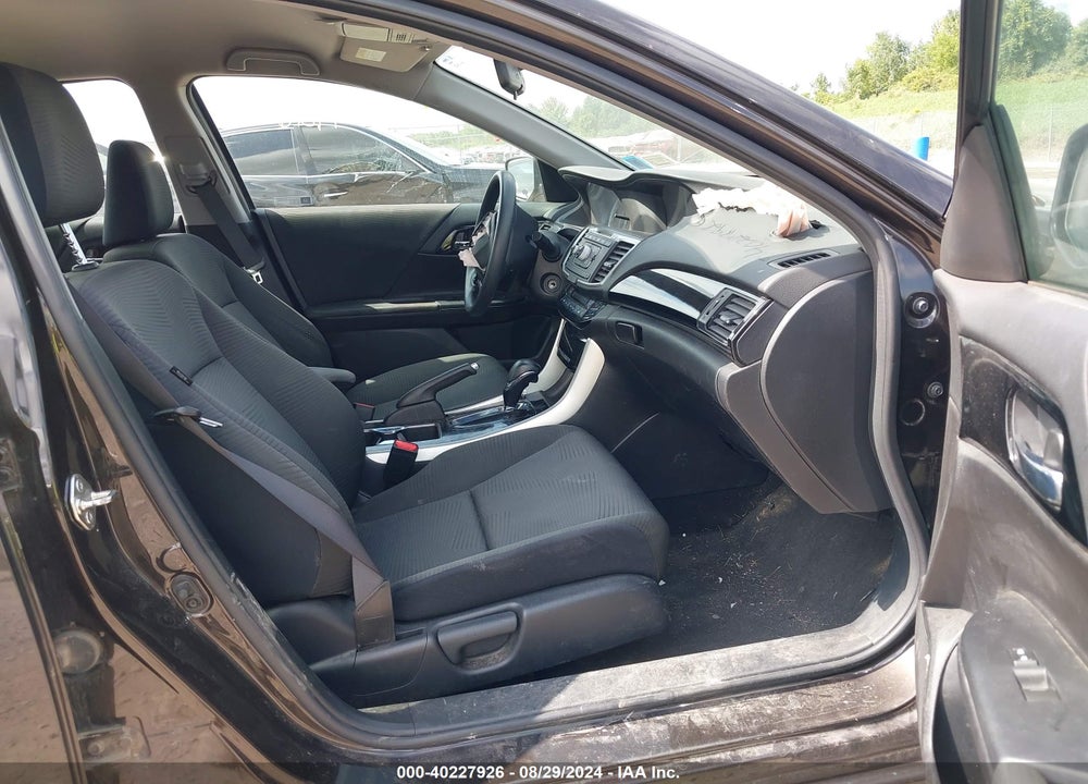 2017 HONDA ACCORD LX VIN: 1HGCR2F38HA177113