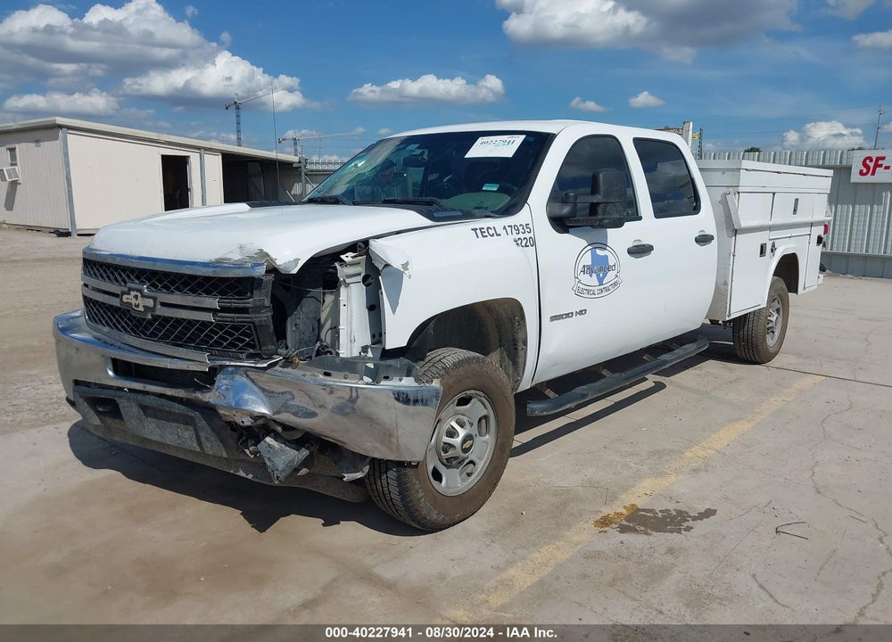 2011 CHEVROLET SILVERADO 2500HD WORK TRUCK VIN: 1GC1CVCG3BF196422