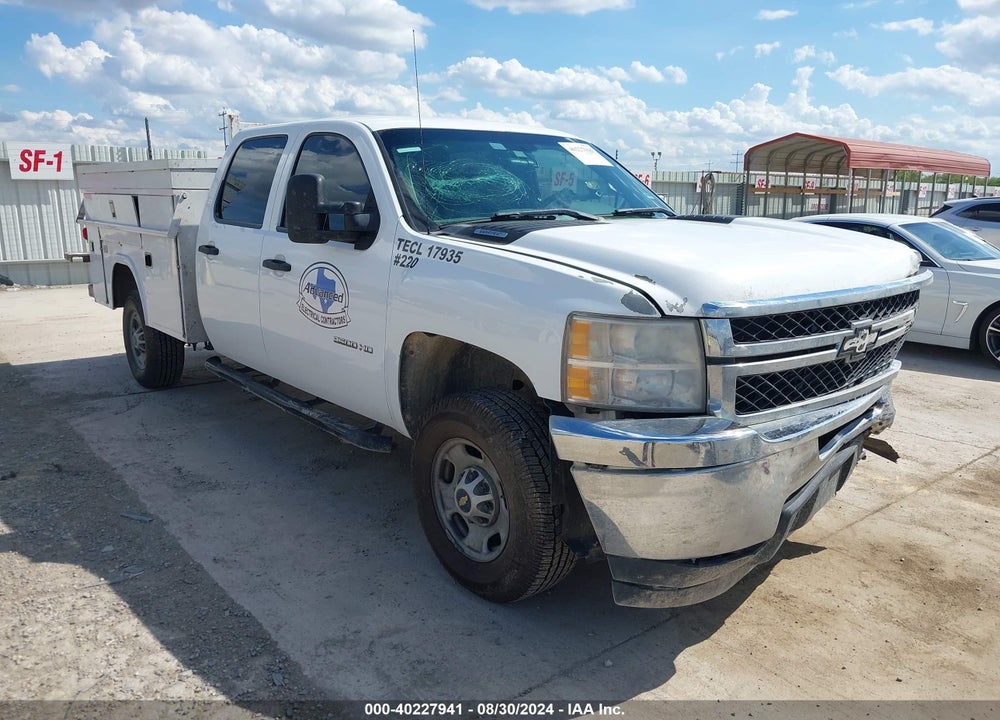 2011 CHEVROLET SILVERADO 2500HD WORK TRUCK VIN: 1GC1CVCG3BF196422