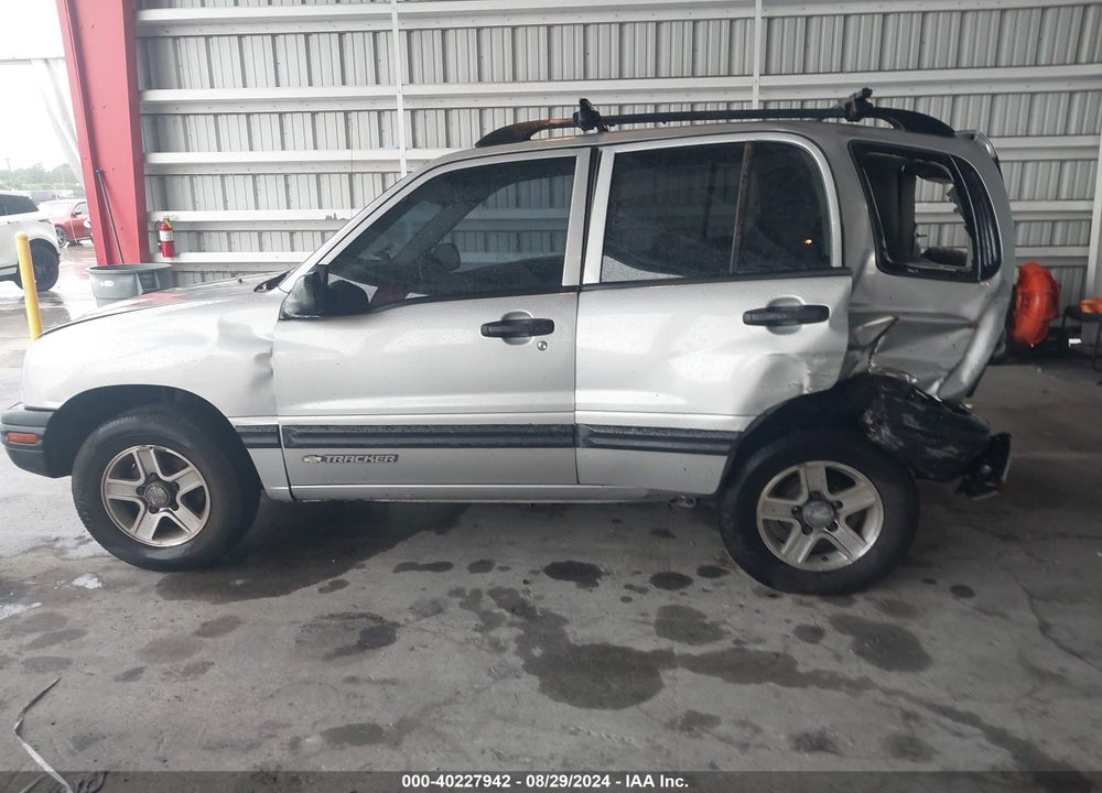 2003 CHEVROLET TRACKER HARD TOP BASE VIN: 2CNBE13C436949211