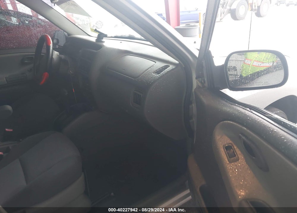 2003 CHEVROLET TRACKER HARD TOP BASE VIN: 2CNBE13C436949211