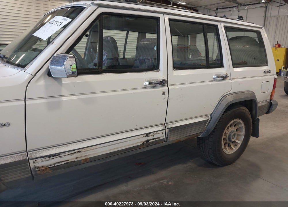 1989 JEEP CHEROKEE VIN: 1J4FJ58L3KL596462