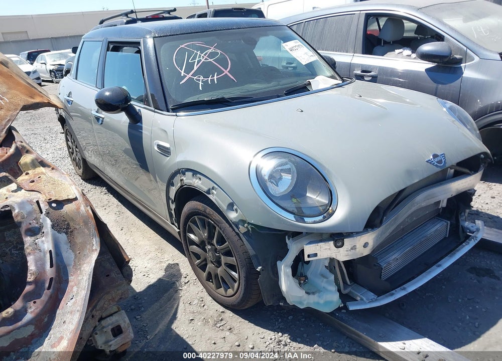 2019 MINI HARDTOP COOPER VIN: WMWXU1C52K2F82576