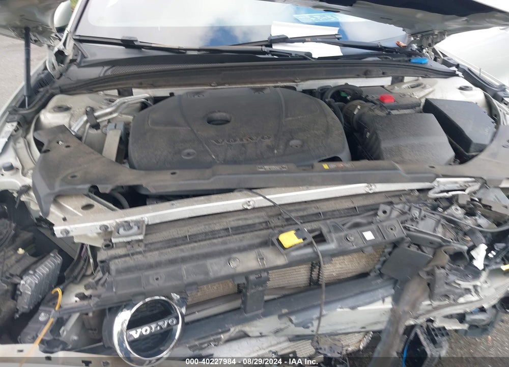 2019 VOLVO S60 T6 MOMENTUM VIN: 7JRA22TK1KG012919