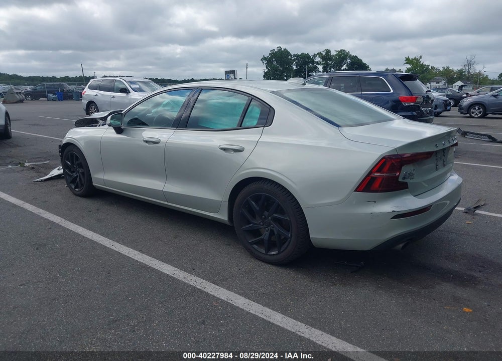 2019 VOLVO S60 T6 MOMENTUM VIN: 7JRA22TK1KG012919