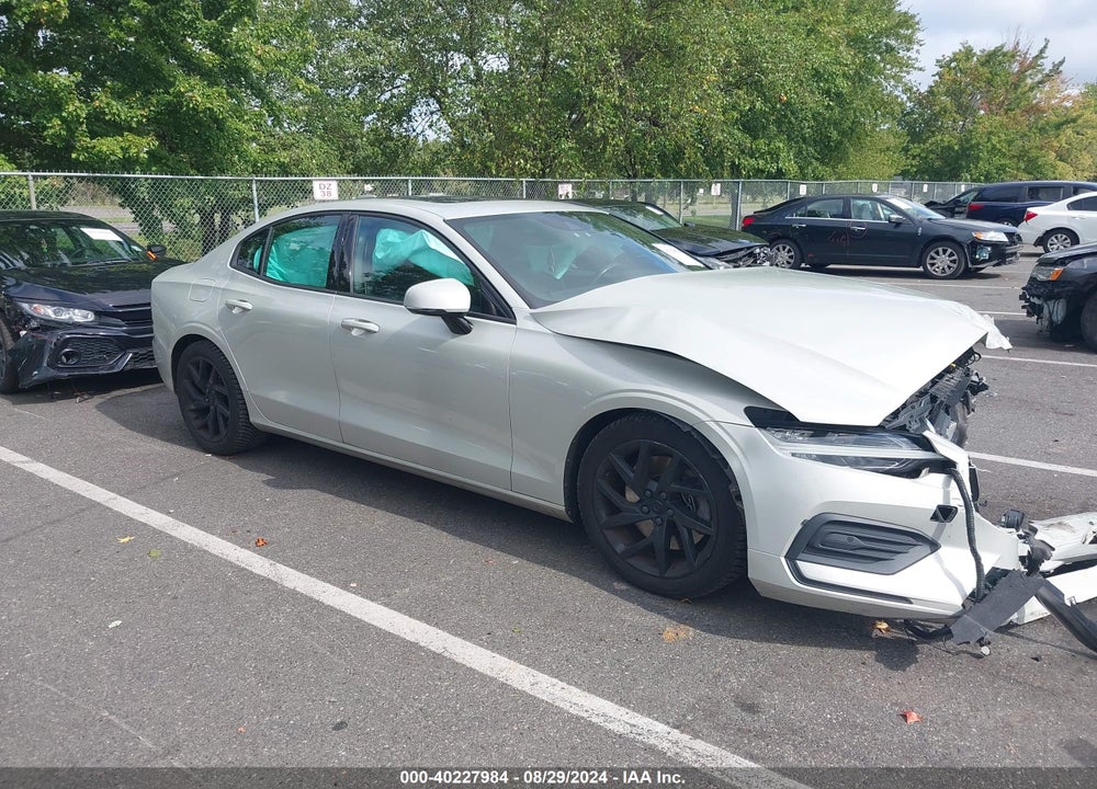 2019 VOLVO S60 T6 MOMENTUM VIN: 7JRA22TK1KG012919