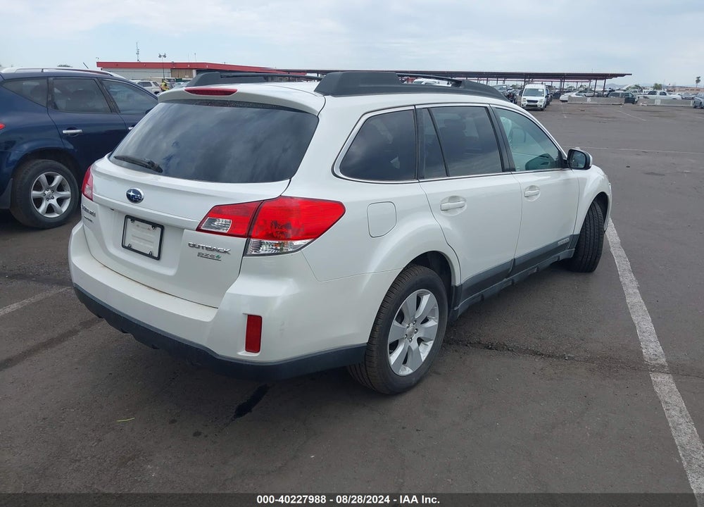 2011 SUBARU OUTBACK 2.5I PREMIUM VIN: 4S4BRBGC9B3313037