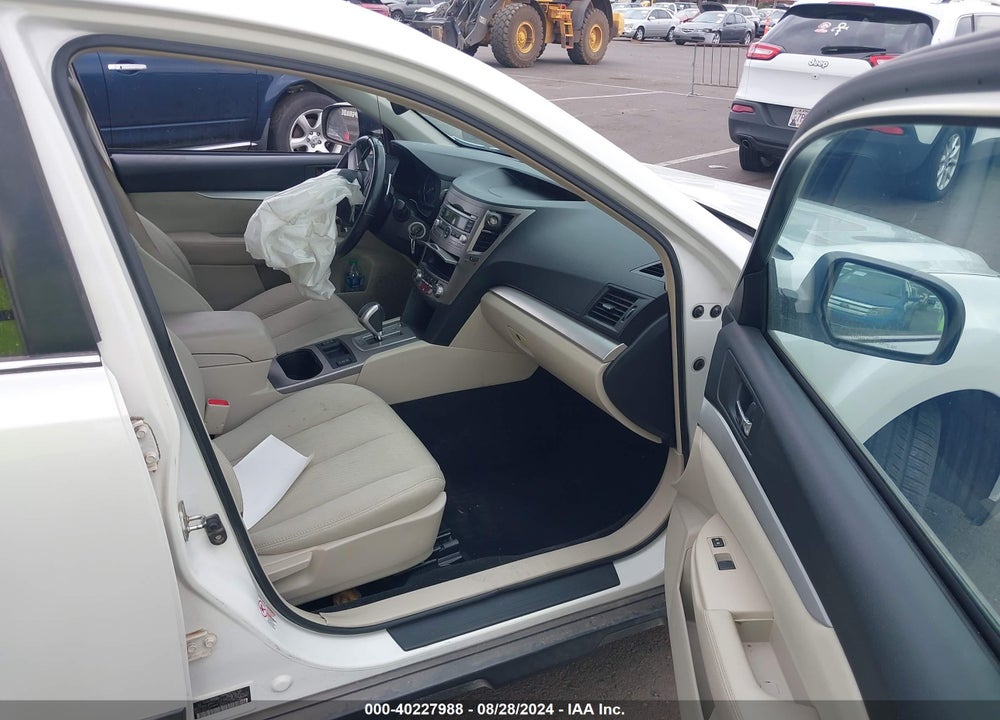 2011 SUBARU OUTBACK 2.5I PREMIUM VIN: 4S4BRBGC9B3313037