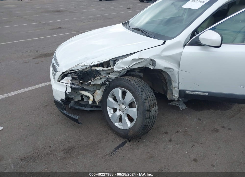2011 SUBARU OUTBACK 2.5I PREMIUM VIN: 4S4BRBGC9B3313037