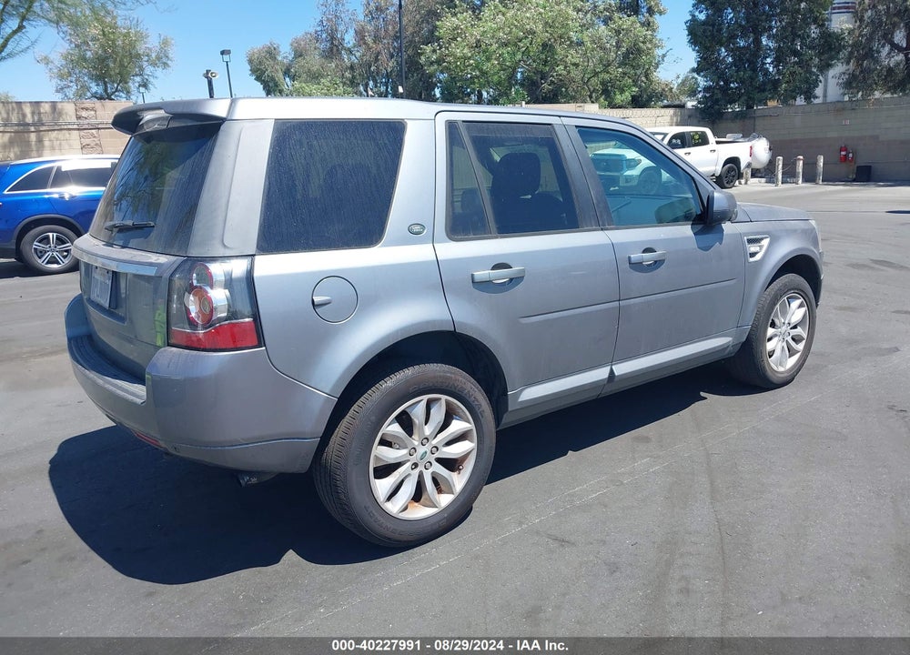2014 LAND ROVER LR2 VIN: SALFR2BG7EH402282