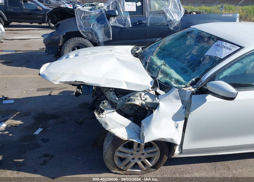 2018 VOLKSWAGEN JETTA 1.4T S VIN: 3VW2B7AJ8JM213261