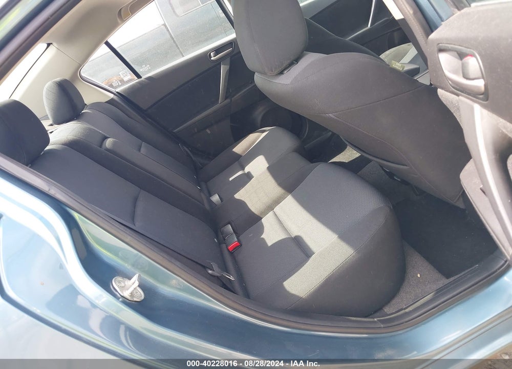 2010 MAZDA 3 I TOURING VIN: JM1BL1SG4A1316996