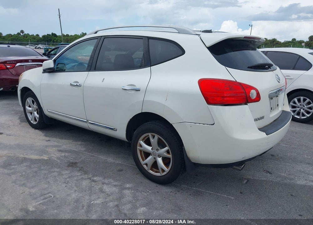 2011 NISSAN ROGUE SV VIN: JN8AS5MT1BW189178