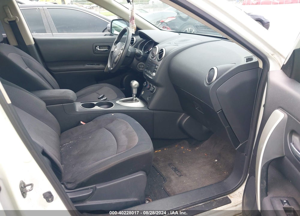 2011 NISSAN ROGUE SV VIN: JN8AS5MT1BW189178