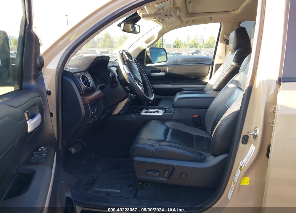 2018 TOYOTA TUNDRA LIMITED 5.7L V8 VIN: 5TFHY5F13JX745701