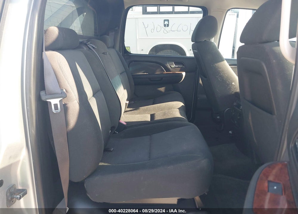 2013 CHEVROLET AVALANCHE LS VIN: 3GNTKEE79DG252798