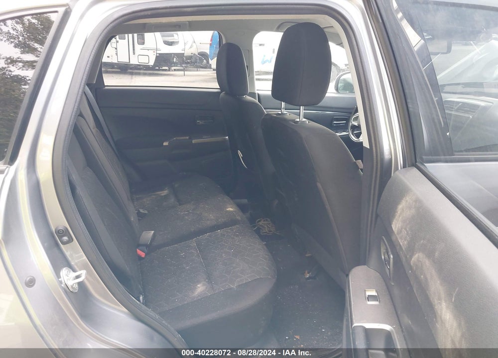 2020 MITSUBISHI OUTLANDER SPORT 2.0 SE VIN: JA4AP4AU7LU026627