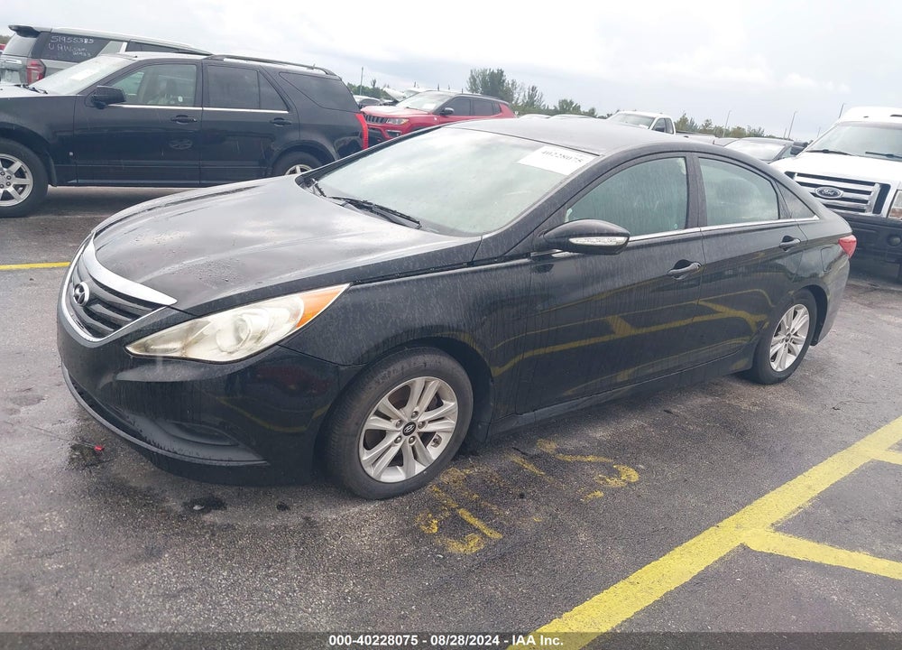 2014 HYUNDAI SONATA GLS VIN: 5NPEB4AC1EH887991