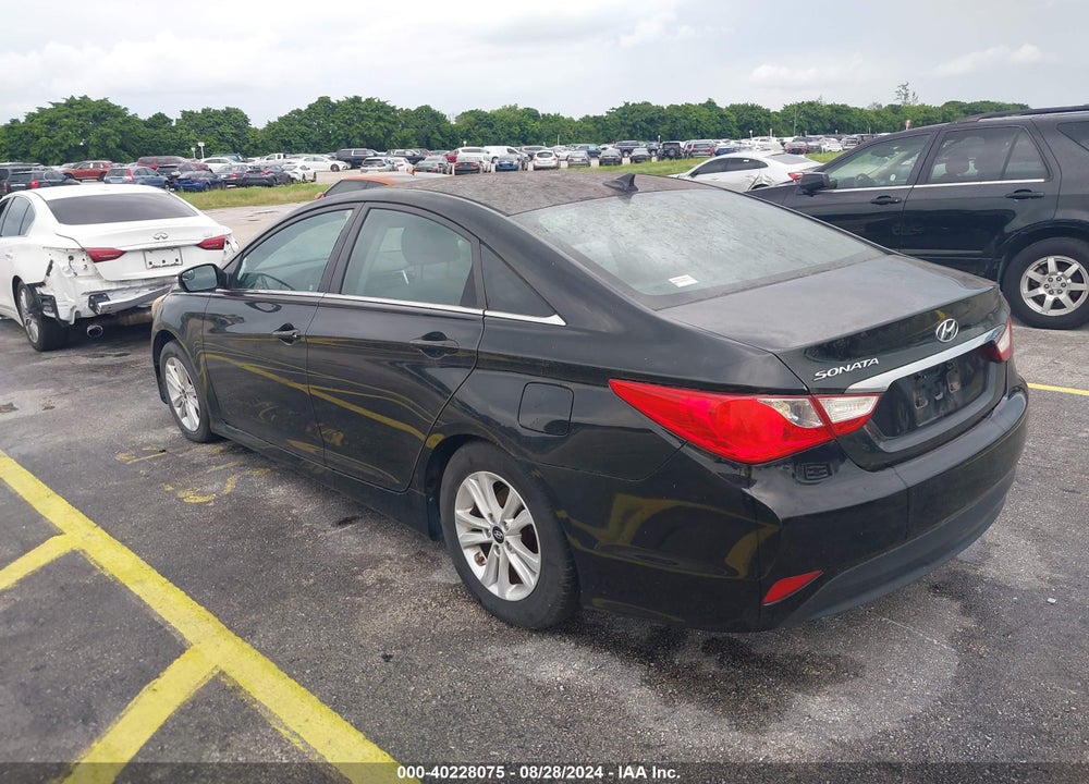 2014 HYUNDAI SONATA GLS VIN: 5NPEB4AC1EH887991