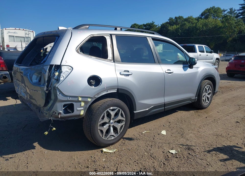 2019 SUBARU FORESTER PREMIUM VIN: JF2SKAGCXKH495354