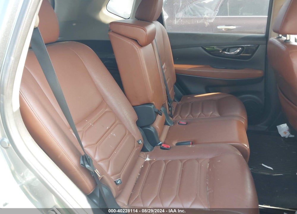 2017 NISSAN ROGUE SL VIN: JN8AT2MV6HW025950
