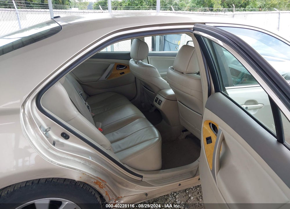 2007 TOYOTA CAMRY XLE V6 VIN: 4T1BK46K27U029811