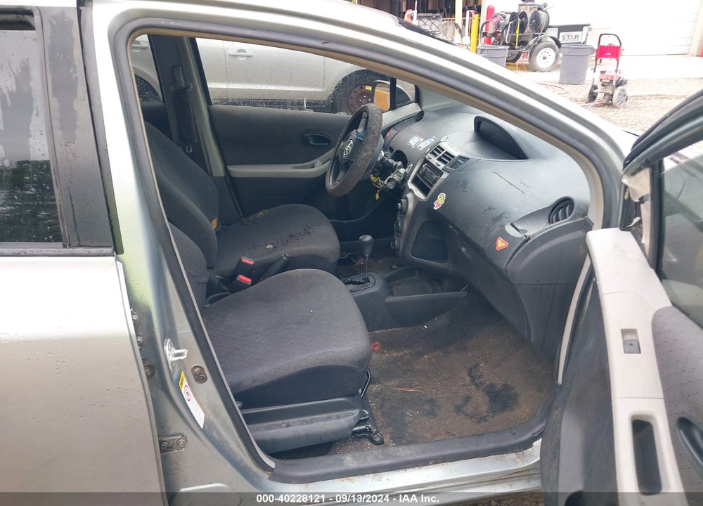2009 TOYOTA YARIS VIN: JTDKT903395229545