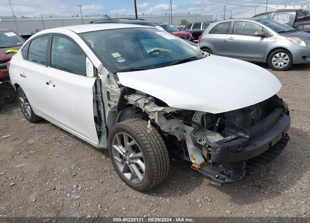 2014 NISSAN SENTRA SR VIN: 3N1AB7AP5EL655500