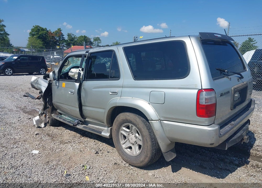 2000 TOYOTA 4RUNNER SR5 V6 VIN: JT3HN86R0Y0292452