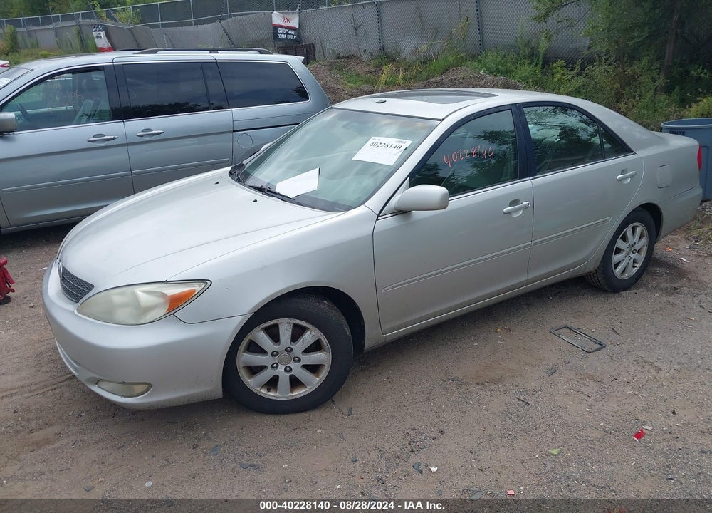2004 TOYOTA CAMRY XLE V6 VIN: 4T1BF32K84U586240