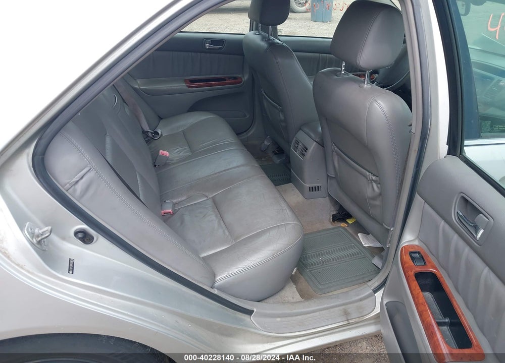 2004 TOYOTA CAMRY XLE V6 VIN: 4T1BF32K84U586240