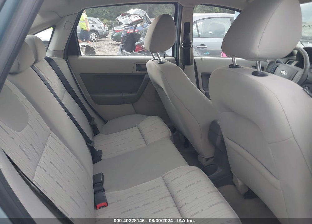 2009 FORD FOCUS SE VIN: 1FAHP35N59W268370