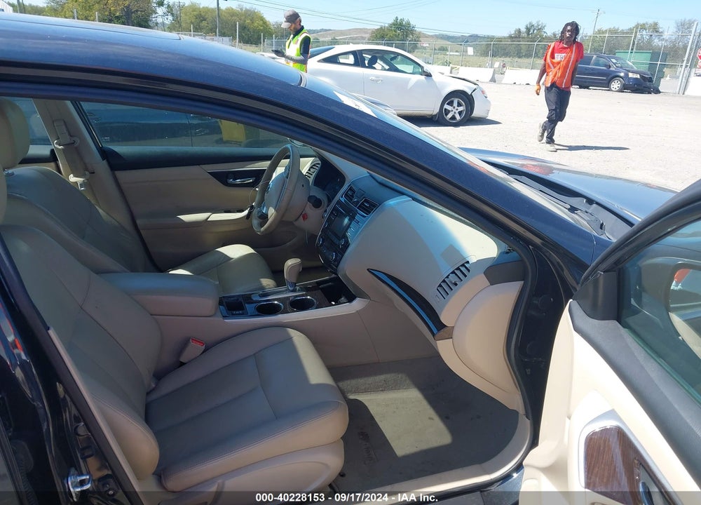 2014 NISSAN ALTIMA 2.5 SL VIN: 1N4AL3AP0EC165907