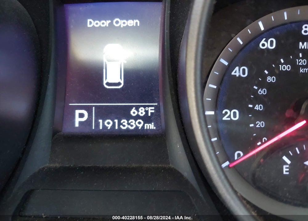 2015 HYUNDAI SANTA FE SPORT 2.4L VIN: 5XYZTDLB0FG269587