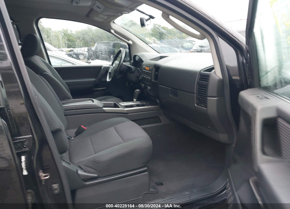 2010 NISSAN TITAN SE VIN: 1N6AA0EC6AN311079