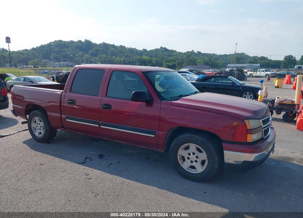 2006 CHEVROLET SILVERADO 1500 LT1 VIN: 2GCEC13T561179660