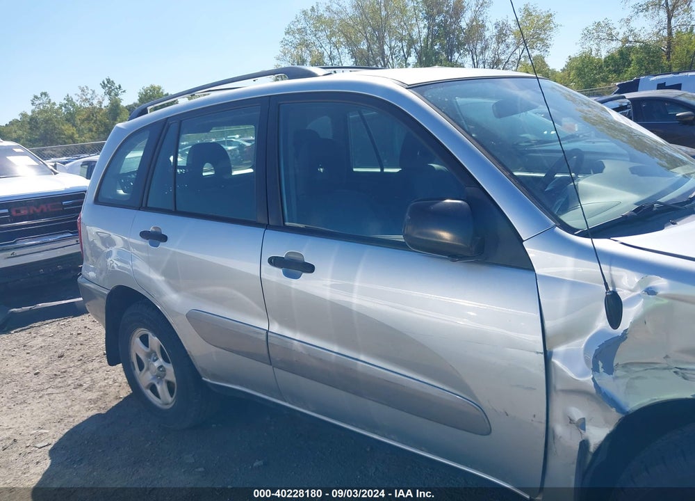 2004 TOYOTA RAV4 VIN: JTEGD20V240043685