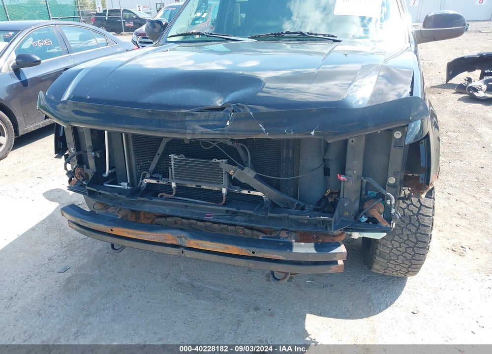 2011 CHEVROLET TAHOE LS VIN: 1GNSKAE07BR118070