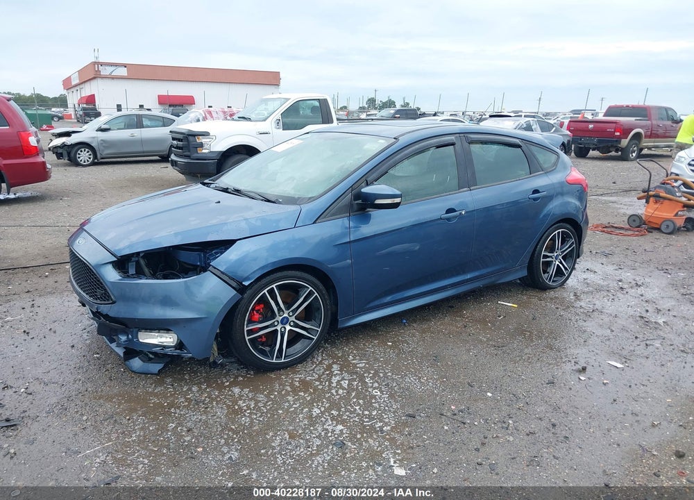 2018 FORD FOCUS ST VIN: 1FADP3L93JL307922