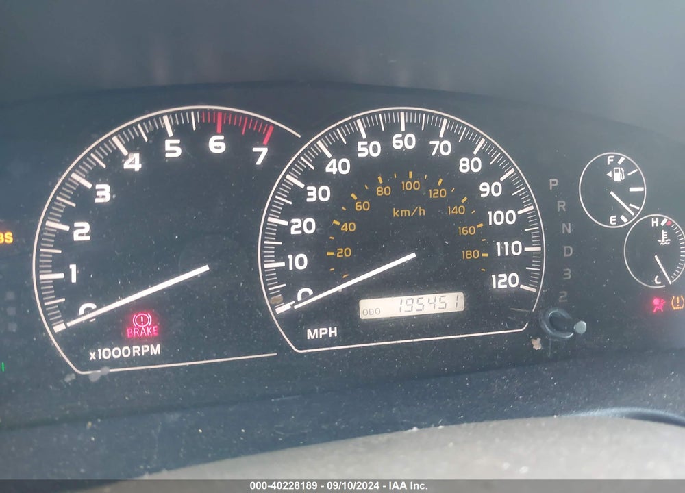 2005 TOYOTA SEQUOIA LIMITED V8 VIN: 5TDBT48A65S250688