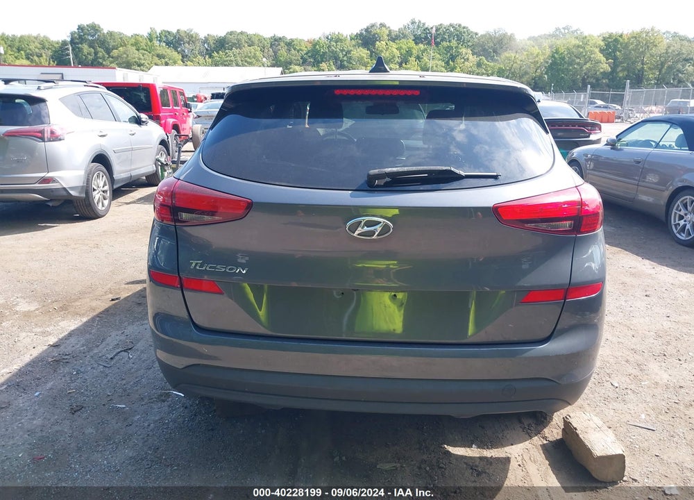 2019 HYUNDAI TUCSON SE VIN: KM8J23A49KU882004