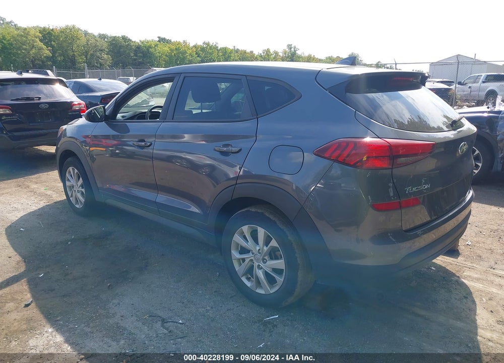 2019 HYUNDAI TUCSON SE VIN: KM8J23A49KU882004