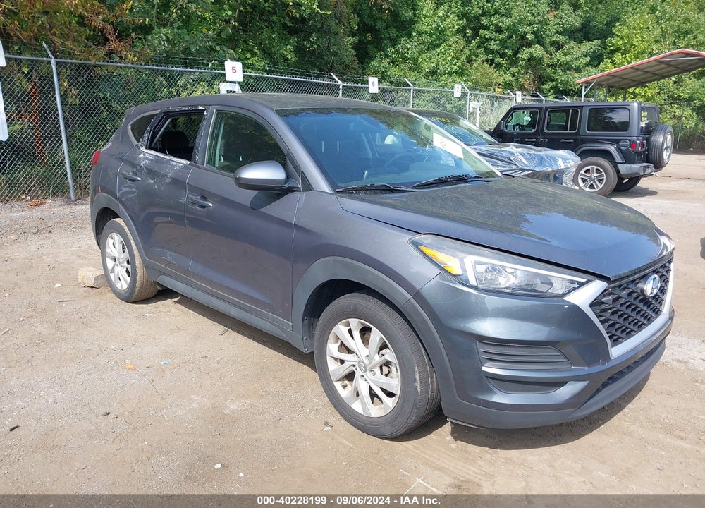 2019 HYUNDAI TUCSON SE VIN: KM8J23A49KU882004