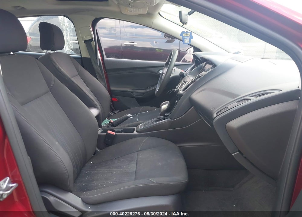 2017 FORD FOCUS SEL VIN: 1FADP3H29HL253371